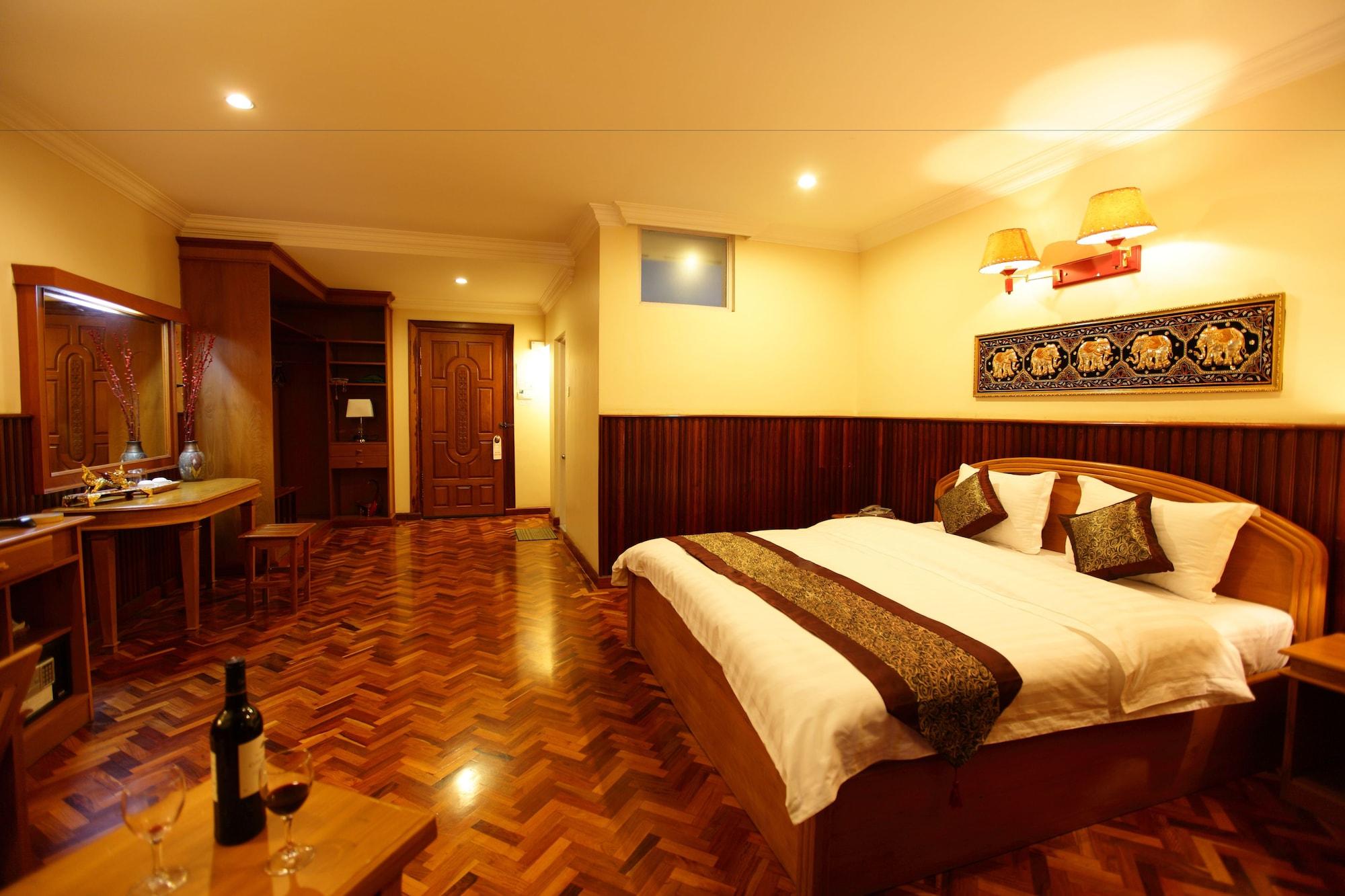 Ayarwaddy River View Hotel Mandalay Exterior photo