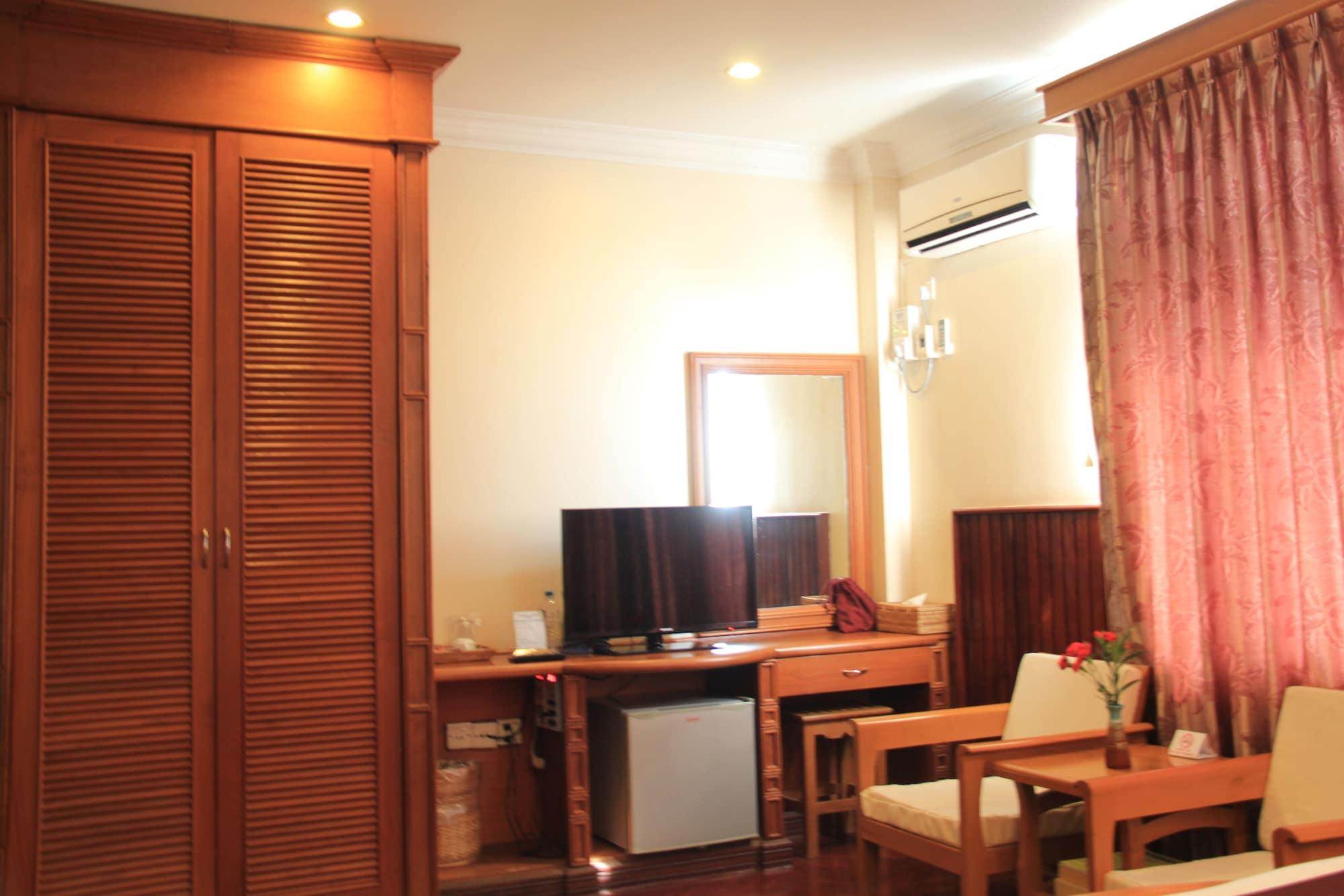 Ayarwaddy River View Hotel Mandalay Exterior photo