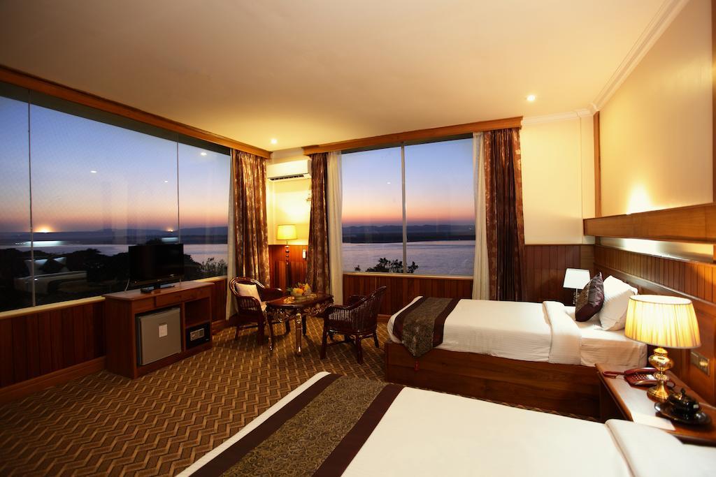 Ayarwaddy River View Hotel Mandalay Exterior photo