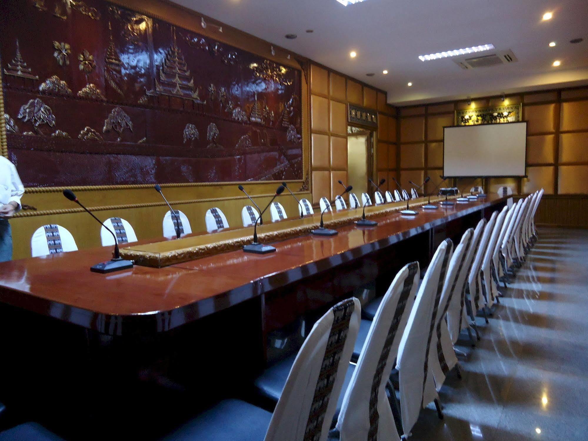 Ayarwaddy River View Hotel Mandalay Exterior photo