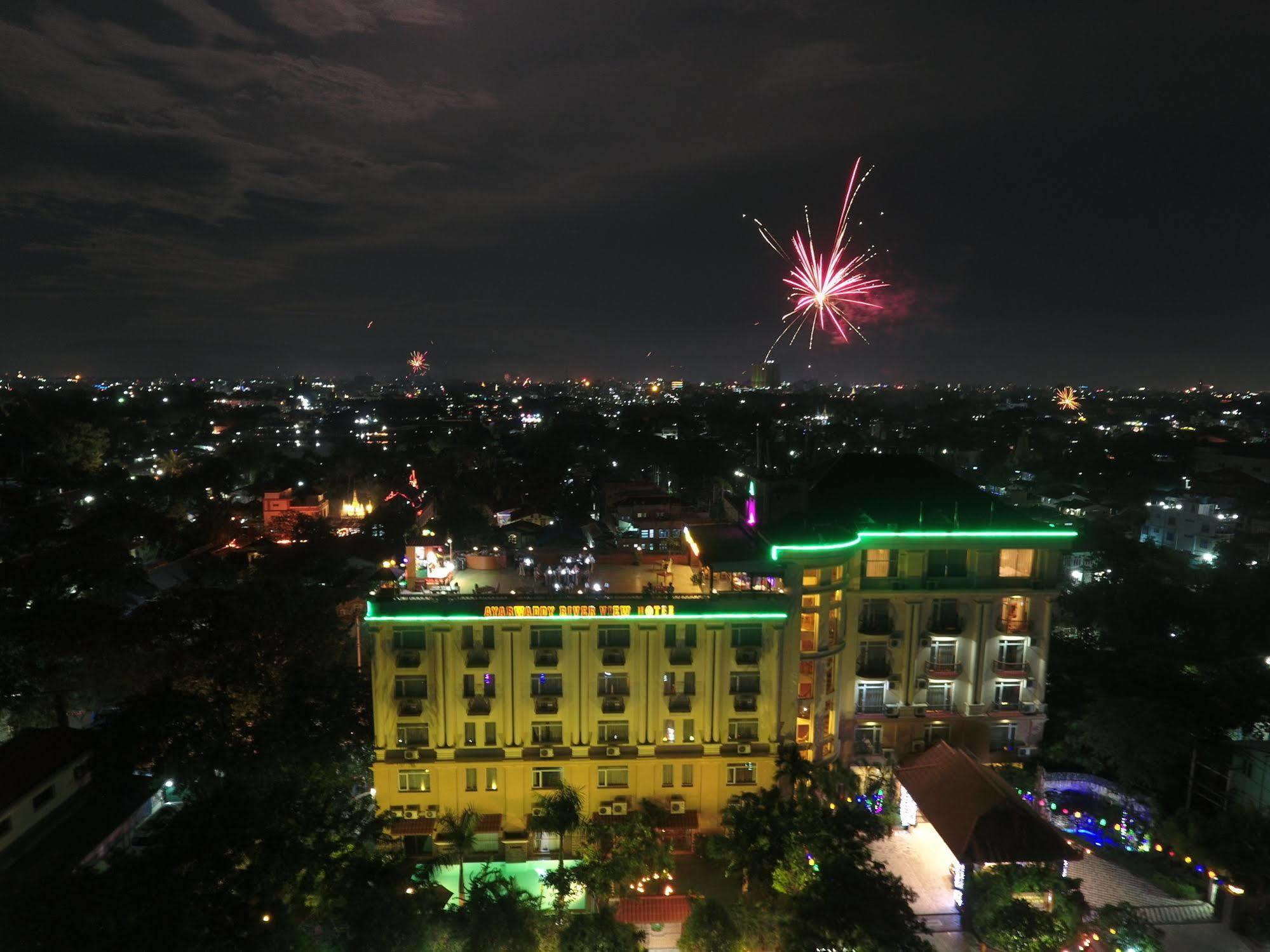 Ayarwaddy River View Hotel Mandalay Exterior photo